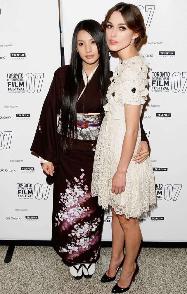 “アジアンビューティー”芦名星さん（2枚目）