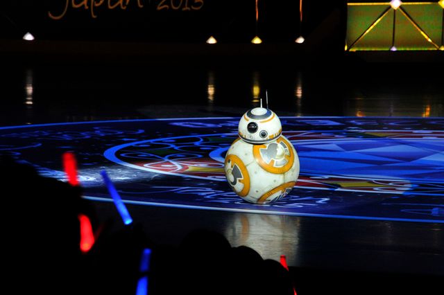 『スター・ウォーズ』新ドロイドBB-8日本初上陸！フォトギャラリー（3枚目）