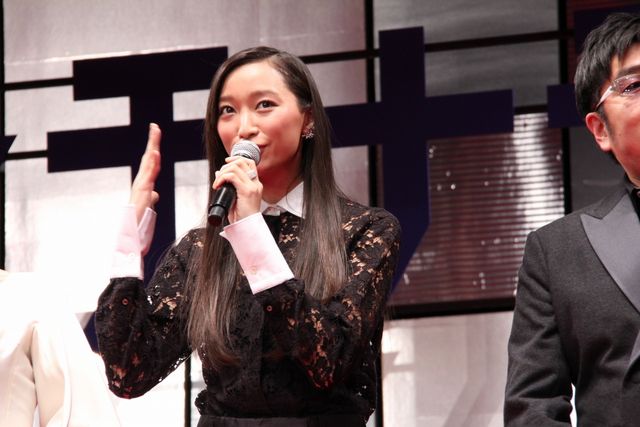 映画『プラチナデータ』舞台あいさつ写真ギャラリー（4枚目）