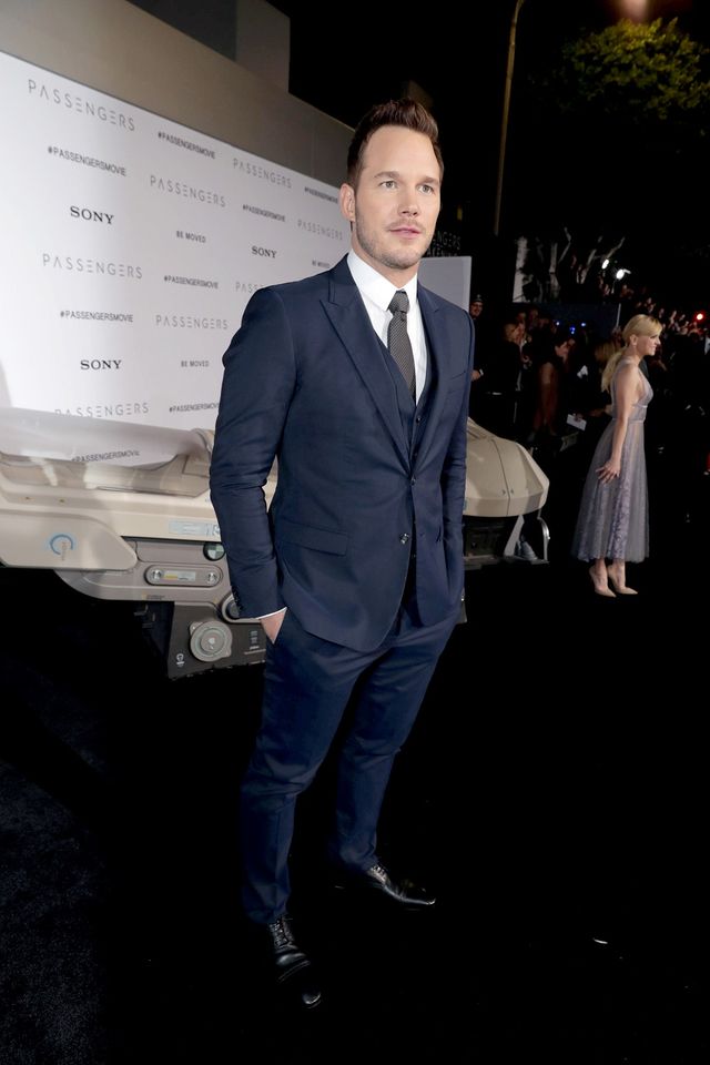 ジェニファー・ローレンス、大胆な純白ドレスで魅了！『パッセンジャー』ワールドプレミアフォトギャラリー！（5枚目）