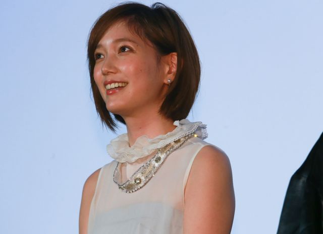 美女オーラ全開！本田翼＆山本美月『少女』初日舞台あいさつフォトギャラリー（7枚目）