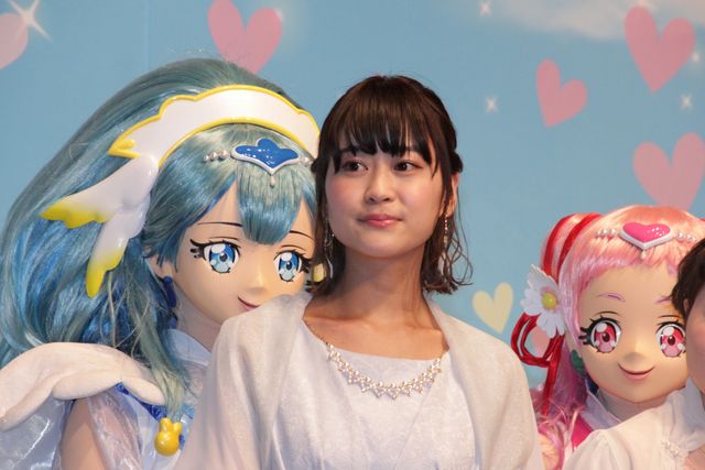 小野賢章、プリキュアに囲まれる！「HUGっと！プリキュア」『映画　プリキュアスーパースターズ！』 合同会見（2枚目）
