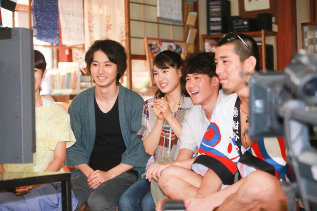 「まれ」撮影終了に土屋太鳳ら涙！クランクアップ取材会フォトギャラリー（3枚目）