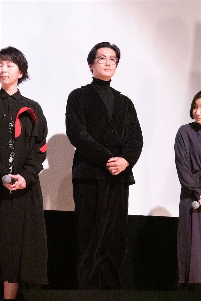 佐藤浩市、歯を黄色くして役づくりした！映画『赤い雪 Red Snow』公開記念舞台あいさつ（24枚目）