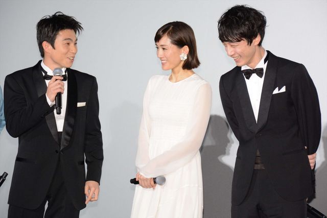 綾瀬はるか＆坂口健太郎のはにかみ笑顔がかわいすぎ！『今夜、ロマンス劇場で』ジャパンプレミア（16枚目）