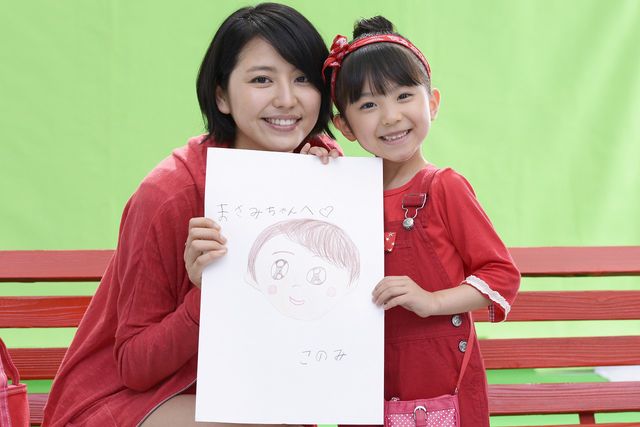 撮影のオフショットも！ガーナ新CMフォトギャラリー（7枚目）