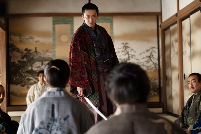 信長（小栗旬）の哀しい過去が明らかに…「豊臣兄弟！」第6回場面写真（12枚目）