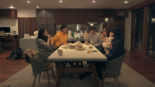 テラハ新メンバーはグラドル、男性メンバーは大喜び！「TERRACE HOUSE OPENING NEW DOORS」：フォトギャラリー