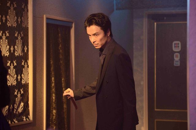 長谷川博己、カッコ良すぎ！『セーラー服と機関銃　－卒業－』フォトギャラリー：フォトギャラリー