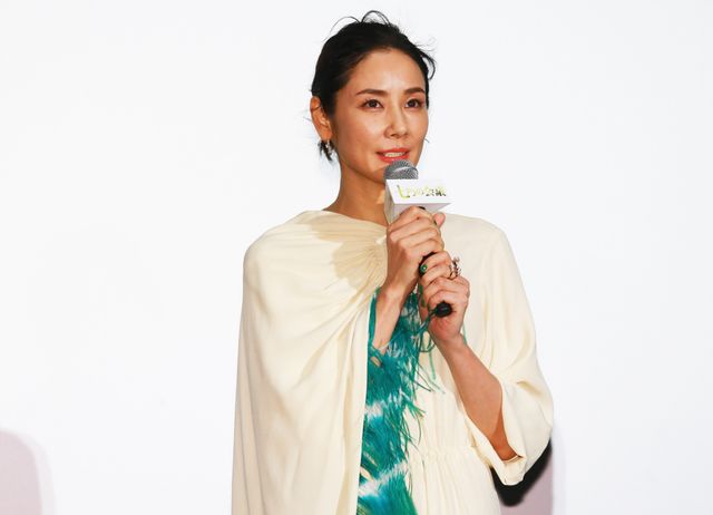 吉田羊、華やかなドレス姿！映画『七つの会議』完成披露（8枚目）