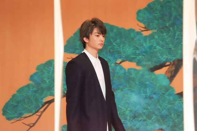伊藤健太郎、三吉彩花、伊藤沙莉ら登場！『十二単衣を着た悪魔』完成披露報告会（12枚目）