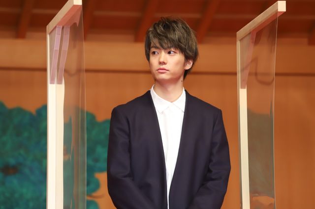 伊藤健太郎、三吉彩花、伊藤沙莉ら登場！『十二単衣を着た悪魔』完成披露報告会（15枚目）