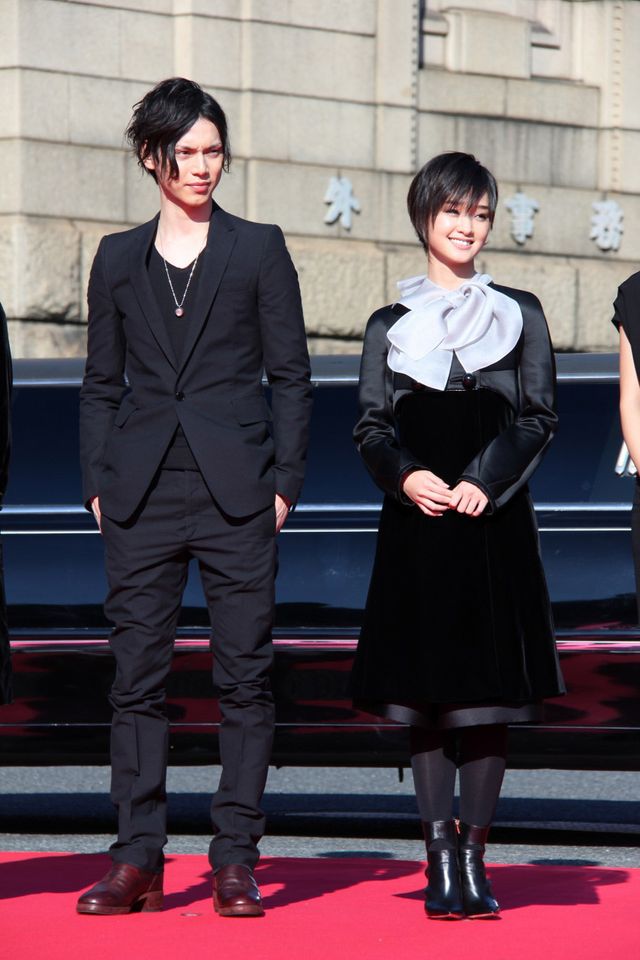 剛力彩芽の男装姿を監督が絶賛！映画『黒執事』完成報告レッドカーペットイベント　フォトギャラリー（2枚目）