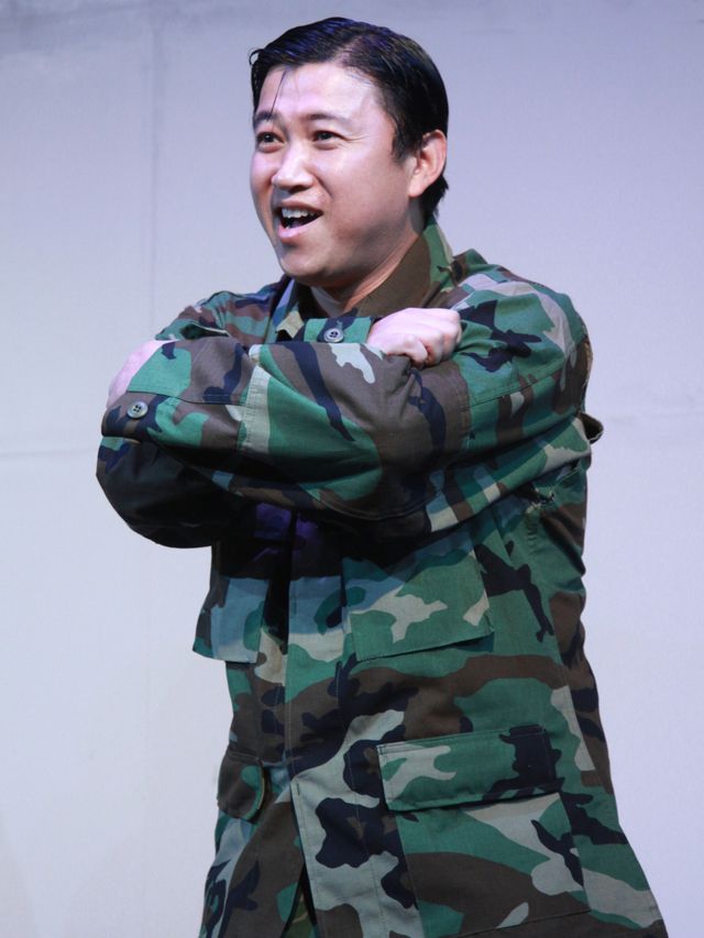 “スギ×杉”ユニット結成！海外ドラマDVD「ザ・ユニット 米軍極秘部隊」発売記念イベントフォトギャラリー（6枚目）