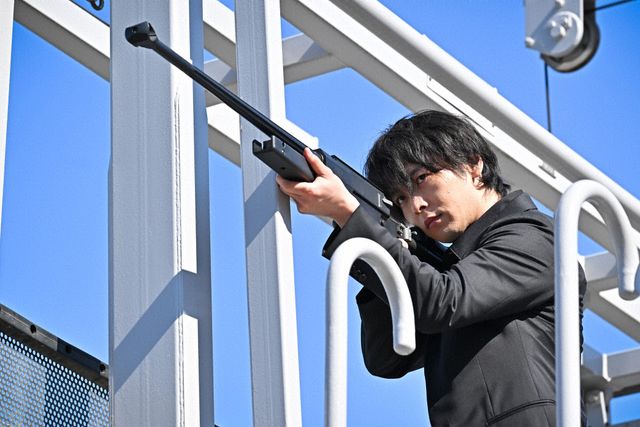 高橋海人＆中村倫也W主演！TBS系・金曜ドラマ「DOPE　麻薬取締部特捜課」第1話（5枚目）