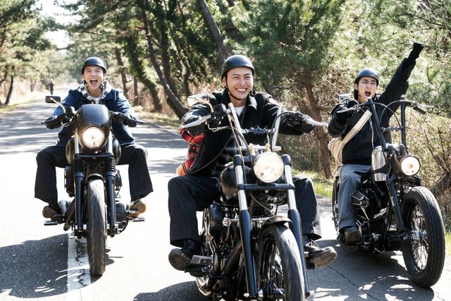 縦笛兄弟も出演！映画『DTC －湯けむり純情篇－ from HiGH&LOW』場面写真（6枚目）