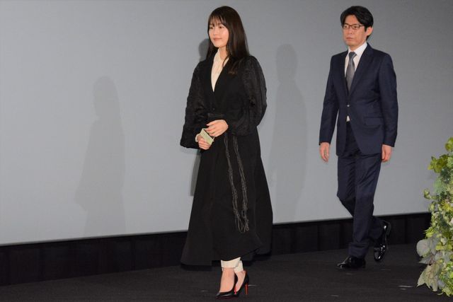 菅田将暉＆有村架純、黒の装いで登場！「はな恋」トーク（9枚目）