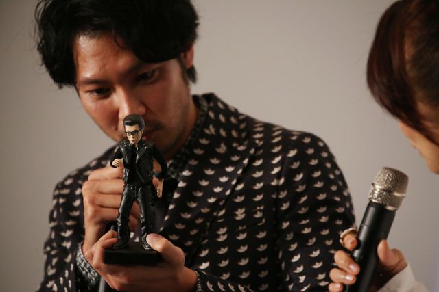 オダギリジョー、パペットアニメを融合させた主演作の公開に感慨深げ　画像ギャラリー（8枚目）