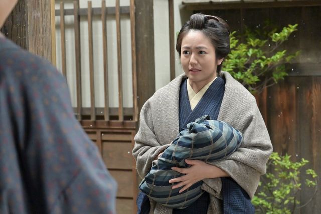 【画像7枚】朝ドラ「風、薫る」サワ（磯山さやか）が寮にやって来て…第80回場面写真：フォトギャラリー