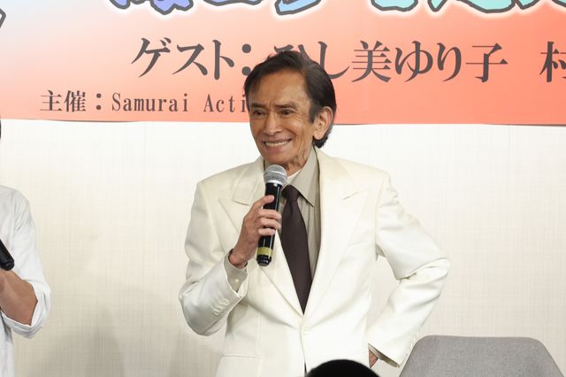 「仮面ライダーアマゾン」岡崎徹、変身ポーズ＆アクションも披露！ひし美ゆり子とイベント登壇（6枚目）