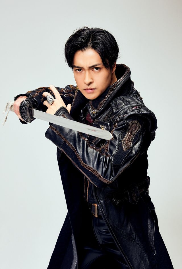 「牙狼<GARO> 東ノ界楼」の主人公・道外流牙