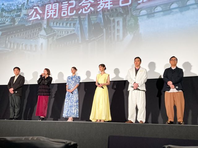 當真あみ、嵐莉菜ら役柄をイメージした衣装で登場！『パリに咲くエトワール』公開記念舞台挨拶（5枚目）