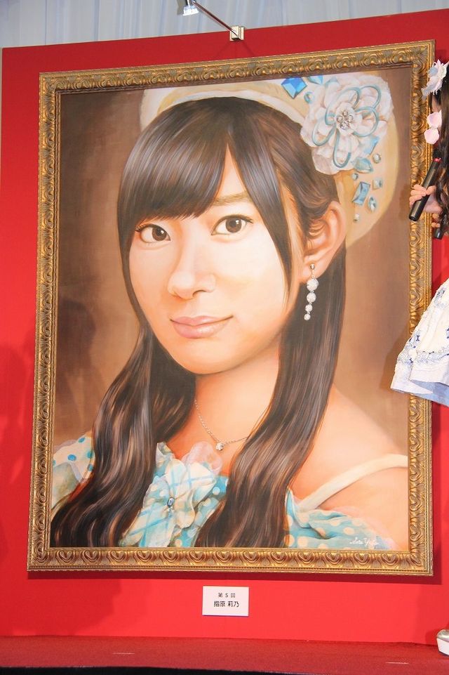 深々と頭を下げたAKB48高橋みなみ、柏木由紀ら写真ギャラリー　「AKB48選抜総選挙ミュージアム」の写真も！（12枚目）