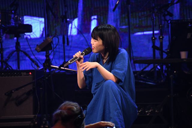 アイナ・ジ・エンド×松村北斗×村上虹郎らが圧巻のパフォーマンス！『キリエのうた』プレミアライブ（8枚目）