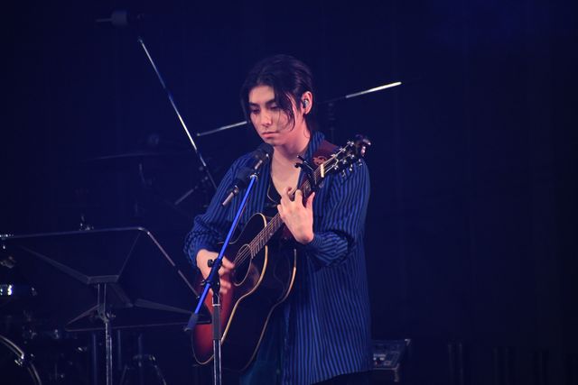 アイナ・ジ・エンド×松村北斗×村上虹郎らが圧巻のパフォーマンス！『キリエのうた』プレミアライブ（13枚目）