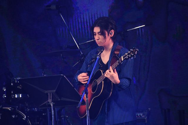 アイナ・ジ・エンド×松村北斗×村上虹郎らが圧巻のパフォーマンス！『キリエのうた』プレミアライブ（16枚目）