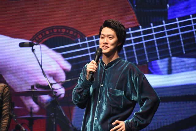 アイナ・ジ・エンド×松村北斗×村上虹郎らが圧巻のパフォーマンス！『キリエのうた』プレミアライブ（20枚目）