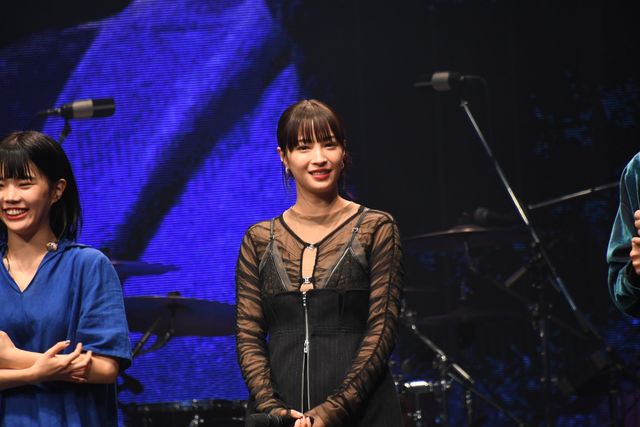 アイナ・ジ・エンド×松村北斗×村上虹郎らが圧巻のパフォーマンス！『キリエのうた』プレミアライブ（23枚目）