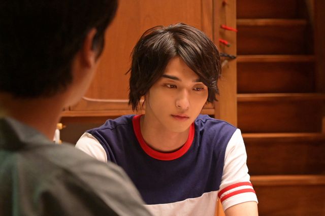 横浜流星、爽やか制服姿！「4分間のマリーゴールド」第2話（3枚目）