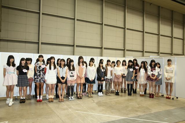 AKB48ドラフト候補生の握手会実習の様子フォトギャラリー（2枚目）