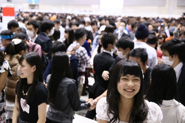 AKB48ドラフト候補生の握手会実習の様子フォトギャラリー（7枚目）