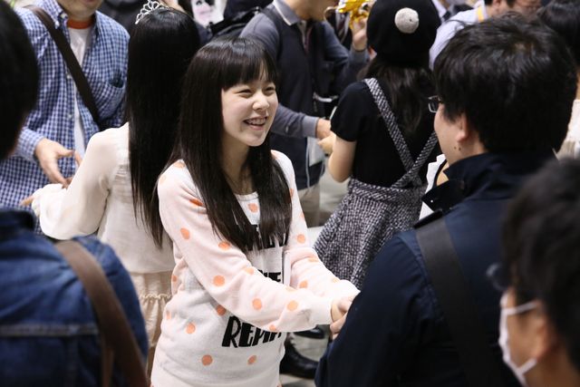 AKB48ドラフト候補生の握手会実習の様子フォトギャラリー（12枚目）