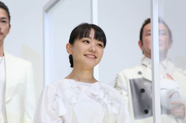 小関裕太、さわやかすぎる笑顔！『みをつくし料理帖』公開記念舞台あいさつ（5枚目）