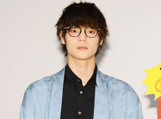 窪田正孝、客席から登場でぜいたくファンサービス！『犬猿』舞台あいさつ（2枚目）