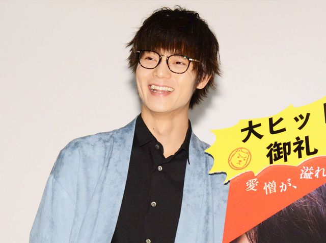 窪田正孝、客席から登場でぜいたくファンサービス！『犬猿』舞台あいさつ（4枚目）