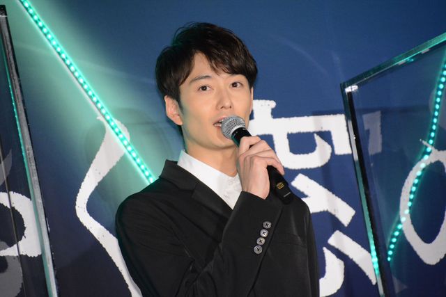 岡田将生＆志尊淳＆平手友梨奈＆滝藤賢一登壇『さんかく窓の外側は夜』完成披露試写会舞台あいさつ（2枚目）