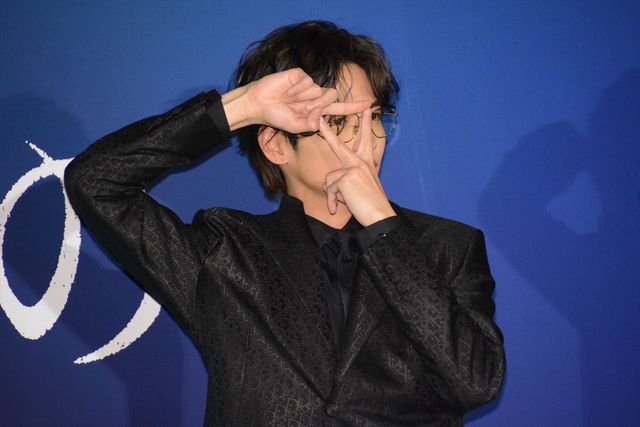 岡田将生＆志尊淳＆平手友梨奈＆滝藤賢一登壇『さんかく窓の外側は夜』完成披露試写会舞台あいさつ（7枚目）