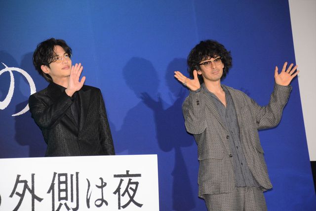 岡田将生＆志尊淳＆平手友梨奈＆滝藤賢一登壇『さんかく窓の外側は夜』完成披露試写会舞台あいさつ（12枚目）