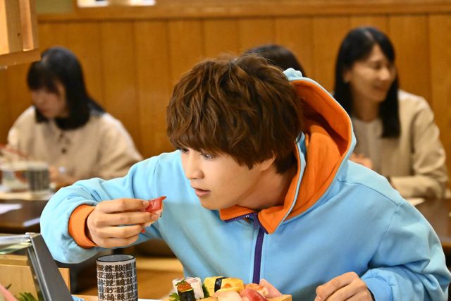 容疑者・辛木田絆斗に!?「仮面ライダーガヴ」第11話場面カット（3枚目）