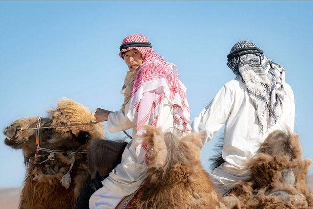 「VIVANT」ラクダの名演技も話題！第3話場面写真（ネタバレあり）（5枚目）