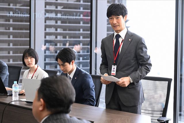 「VIVANT」ラクダの名演技も話題！第3話場面写真（ネタバレあり）（25枚目）