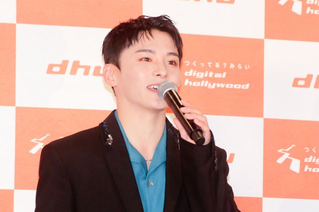 JO1・川西拓実＆桜田ひより、新入生約320人の前にサプライズ登場！（15枚目）