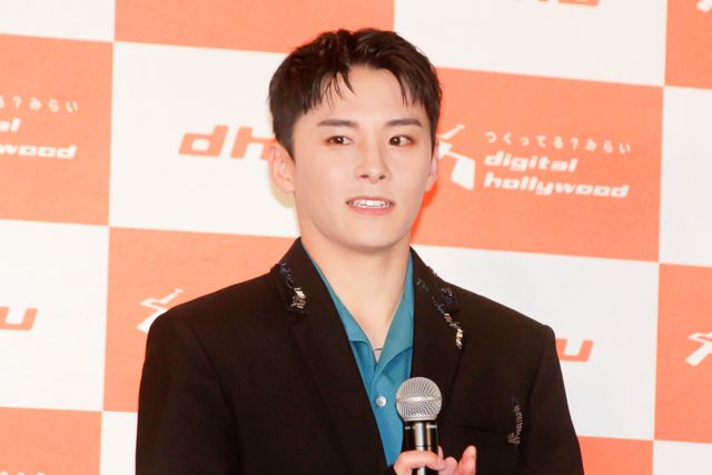 JO1・川西拓実＆桜田ひより、新入生約320人の前にサプライズ登場！（19枚目）