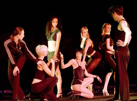 究極セクシー！『クレイジーホース・パリ 夜の宝石たち』フォトギャラリー（6枚目）