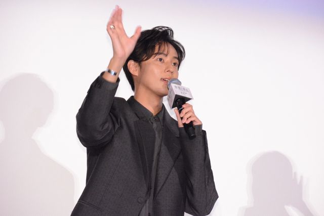 藤ヶ谷太輔＆奈緒『傲慢と善良』公開記念舞台あいさつ：フォトギャラリー