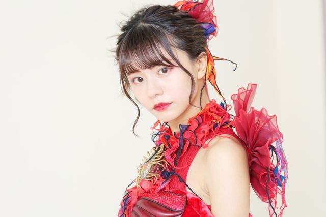 アギレラ様ドレスが似合う！『仮面ライダーリバイス』浅倉唯インタビュー撮り下ろしカット（10枚目）